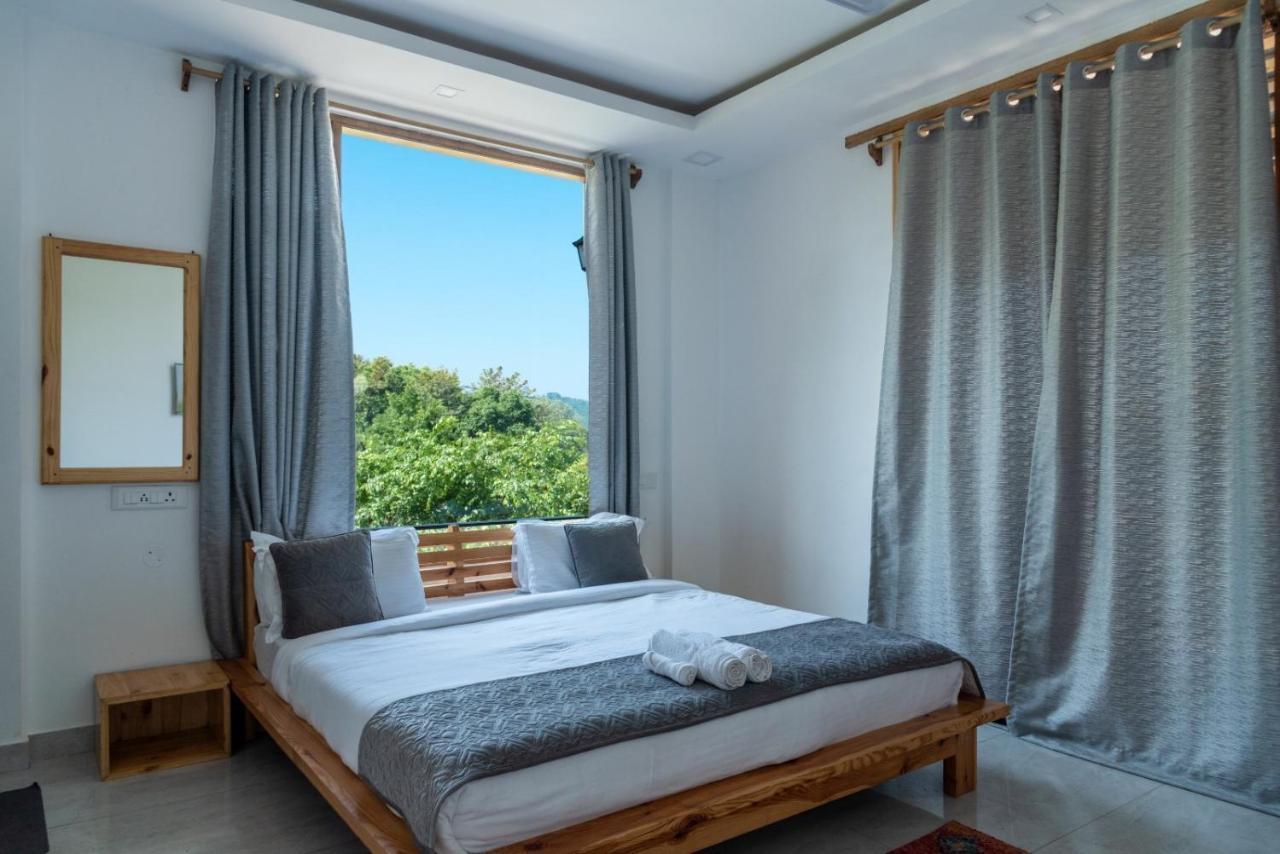 Ilaka Homes Bīr エクステリア 写真